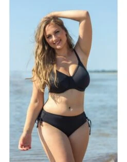 Plaisir Solid Color Tai Bikini Slip Kleine - Grote Maten 40-54 - Zwart - T0020 12 Plaisir Solid Color Tai Bikini Slip Kleine - Grote Maten 40-54 - Zwart - T0020 -ondergoed winkel plaisir solid color tai bikini slip kleine grote maten 40 54 zwart t0020 4