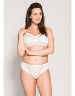 Ulla Dessous Carmen BH Zonder Beugel Kleine En Grote Maten 75-130 Cup B Tot I - Écru - 2528 12 Ulla Dessous Carmen BH Zonder Beugel Kleine En Grote Maten 75-130 Cup B Tot I - Écru - 2528 -ondergoed winkel ulla dessous carmen bh zonder beugel kleine en grote maten 75 130 cup b tot i ecru 2528 5