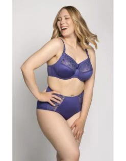 Ulla Dessous Ella Hele Cup BH Kleine En Grote Maten 75-120 Cup H Tot N - Violet - 3625 5 Ulla Dessous Ella Hele Cup BH Kleine En Grote Maten 75-120 Cup H Tot N - Violet - 3625 -ondergoed winkel ulla dessous ella hele cup bh kleine en grote maten 75 120 cup h tot n violet 3625 2