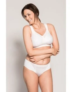 Ulla Dessous Kate Sport BH Zonder Beugel Kleine En Grote Maten 70-130 Cup D Tot N - Wit - 6028 -ondergoed winkel ulla dessous kate sport bh zonder beugel kleine en grote maten 70 130 cup d tot n wit 6028 7